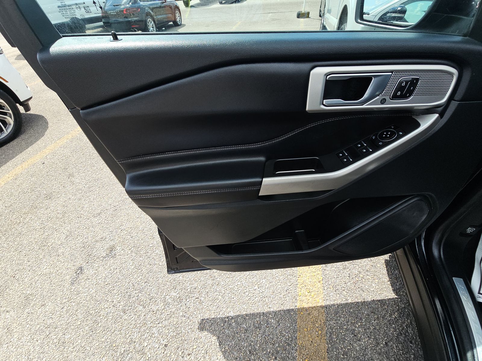 2022 Ford Explorer Limited FWD