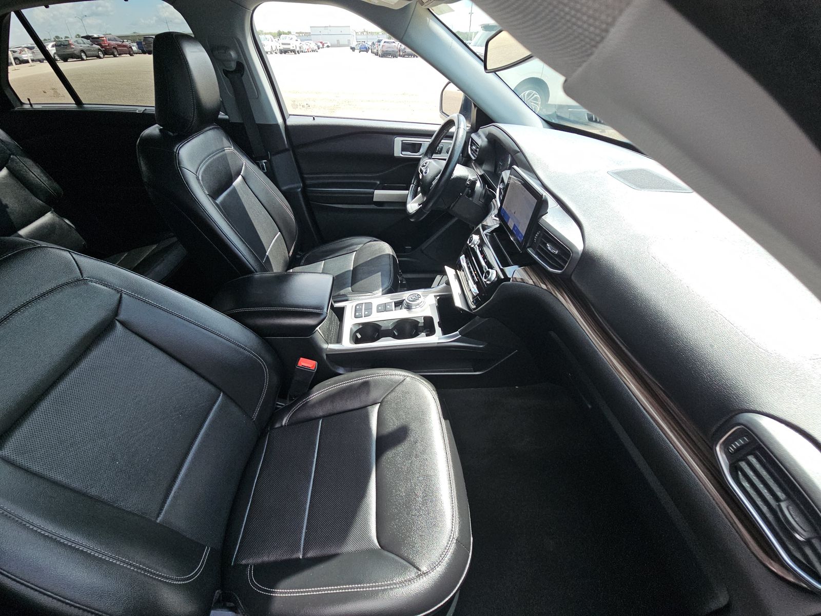 2022 Ford Explorer Limited FWD