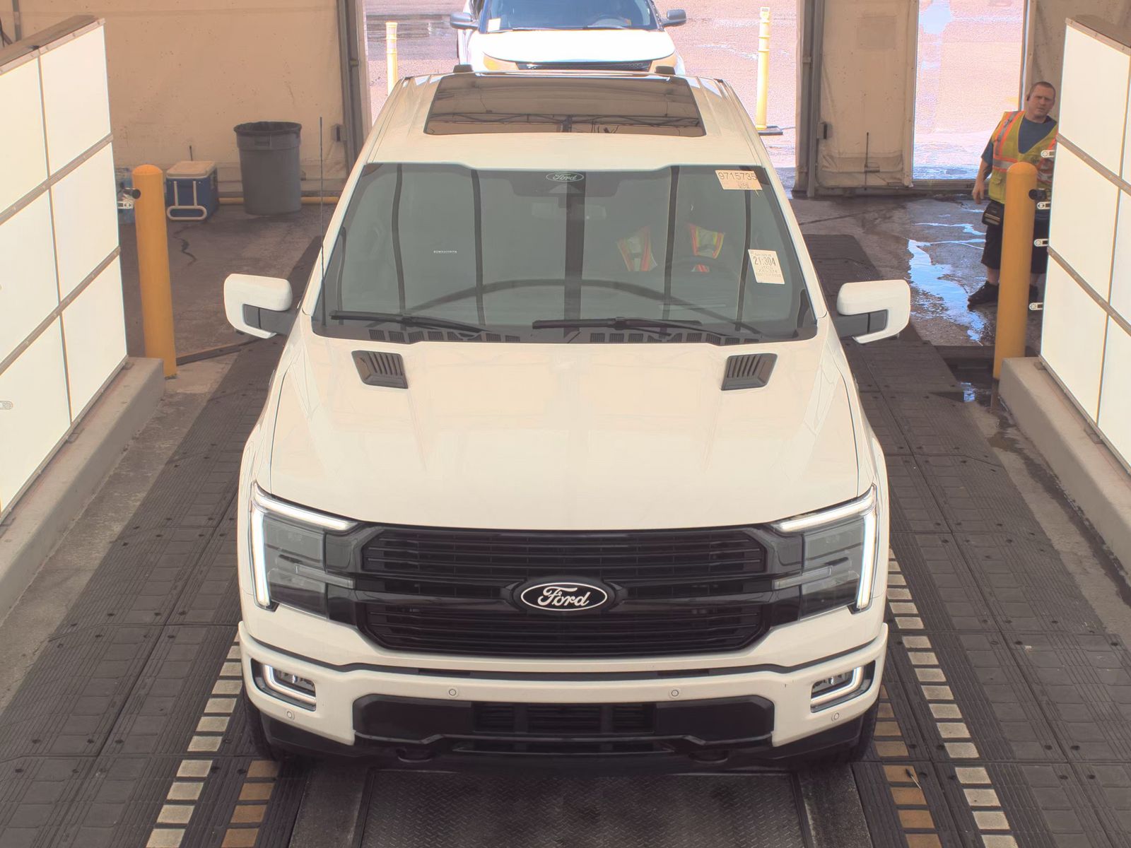 2025 Ford F-150 Hybrid Platinum AWD