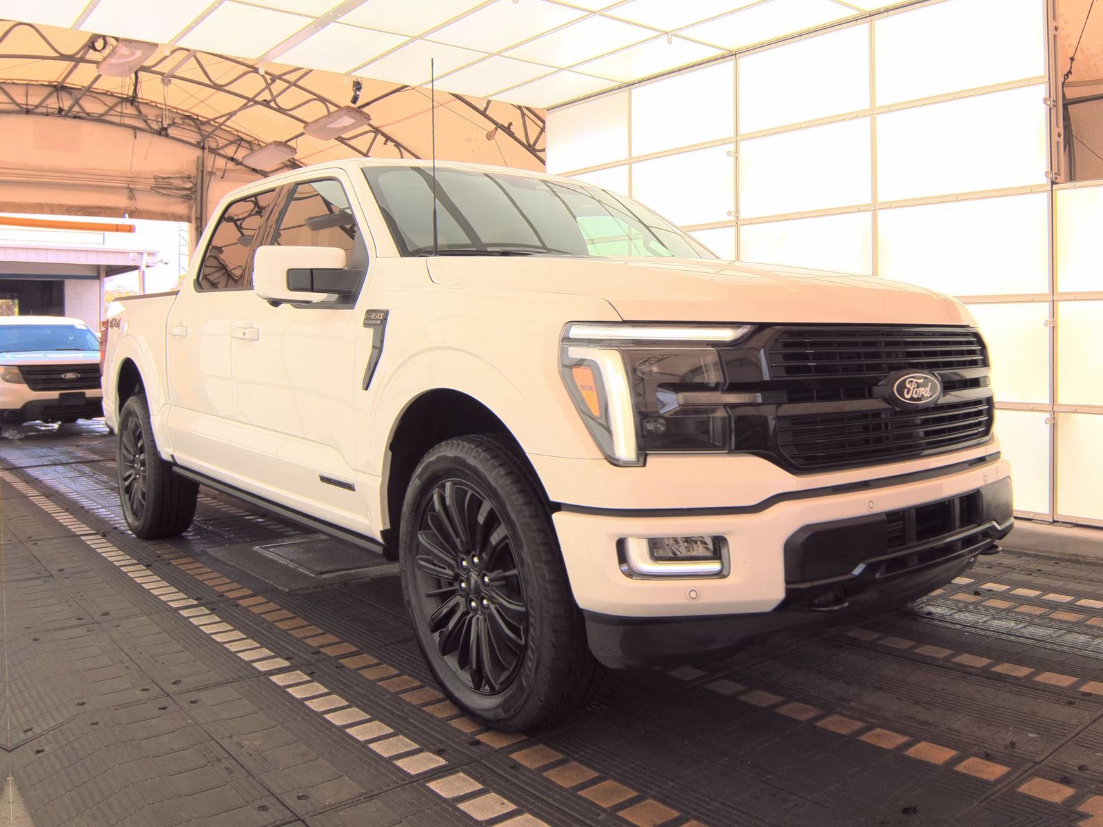 2025 Ford F-150 Hybrid Platinum AWD