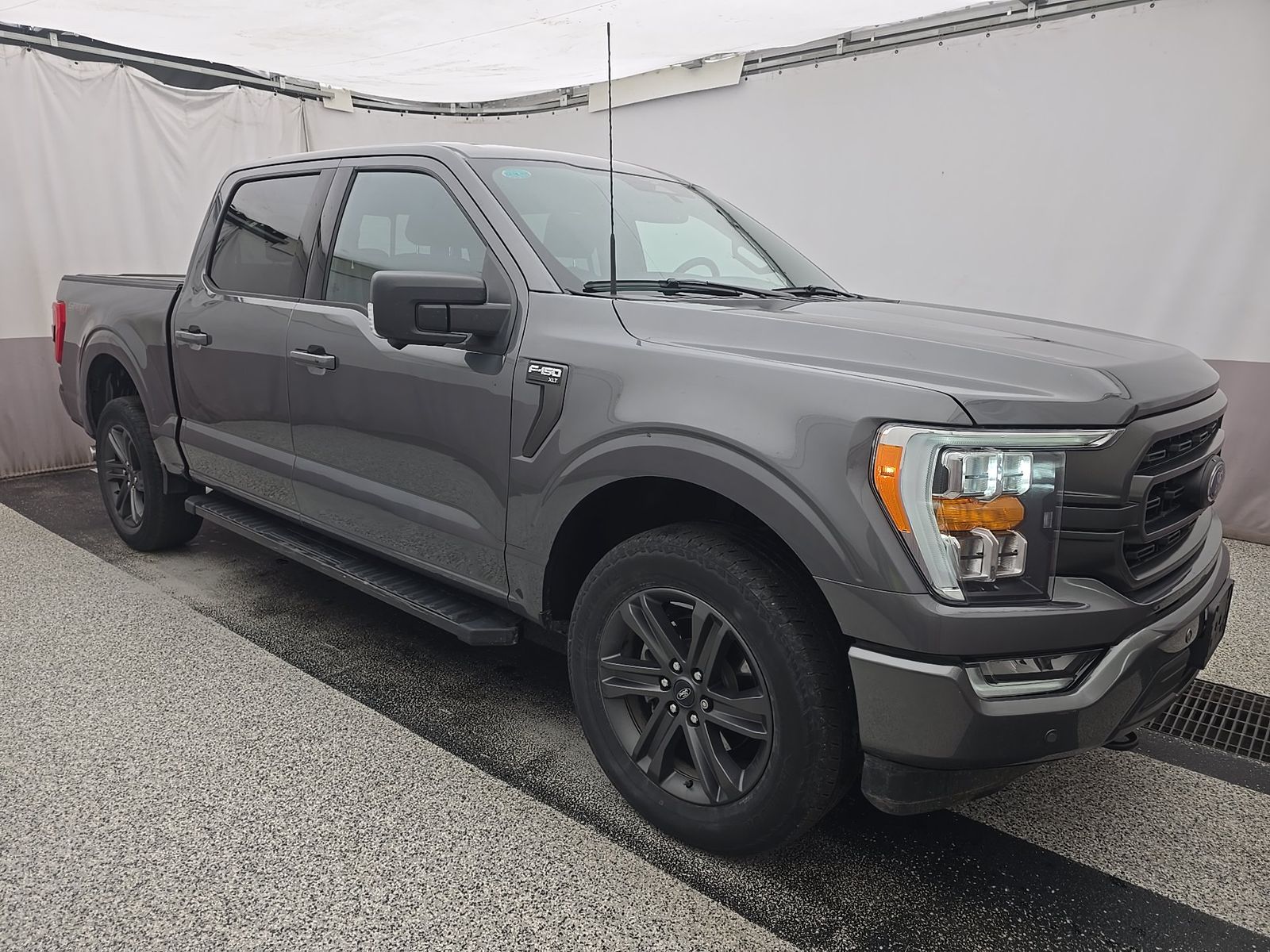 2023 Ford F-150 XLT AWD