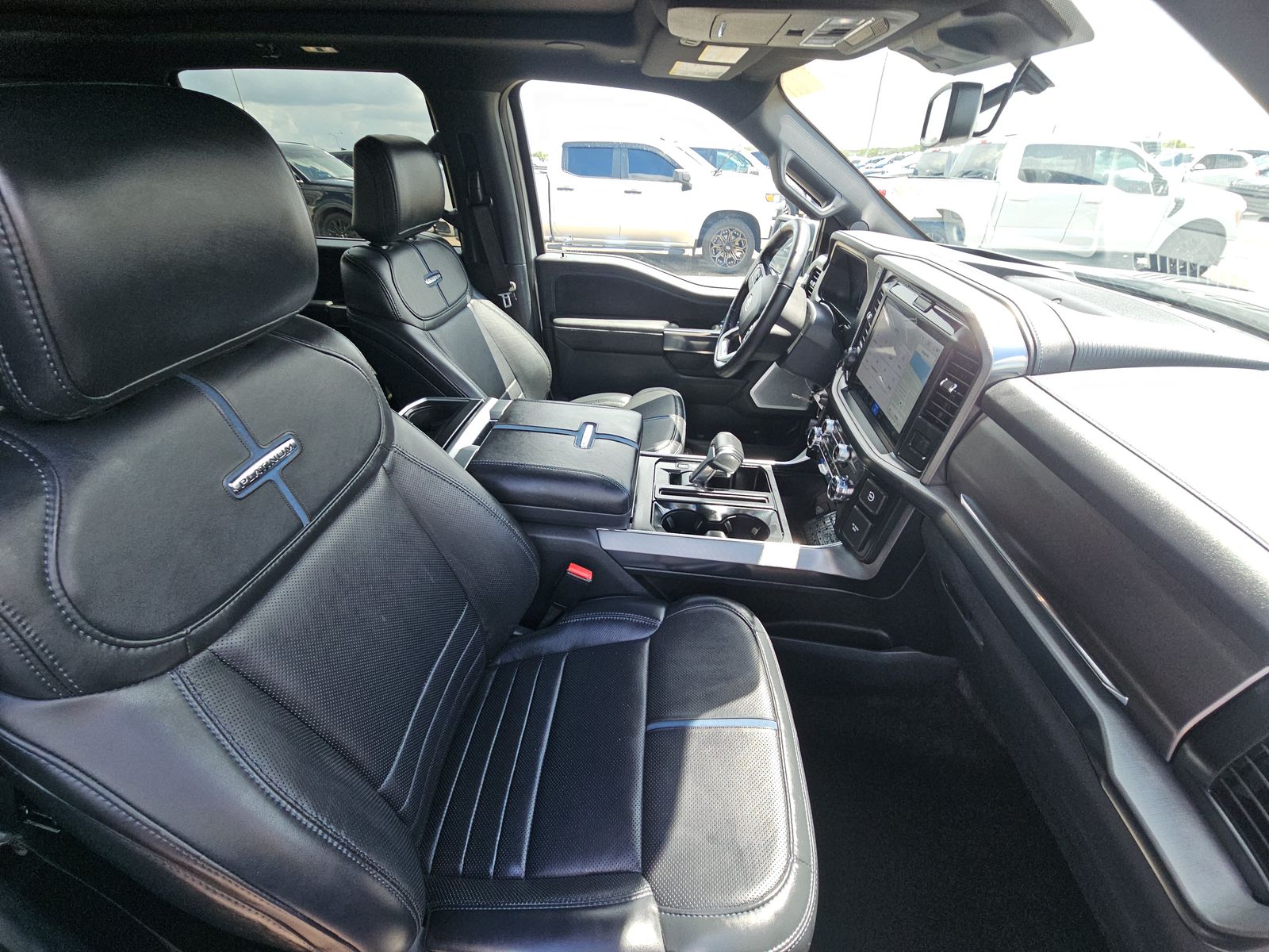2025 Ford F-150 Hybrid Platinum AWD