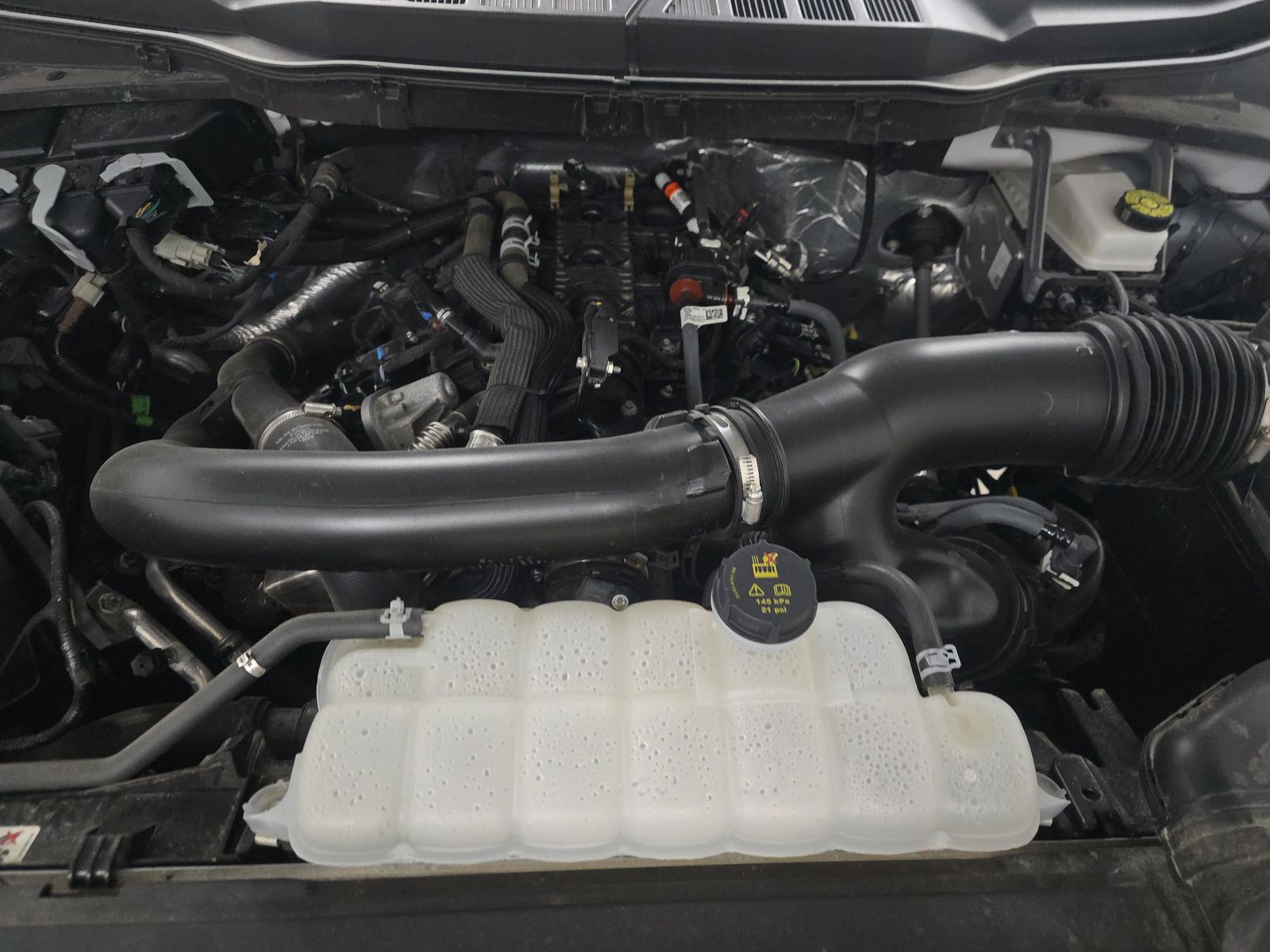 2025 Ford F-150 XLT AWD