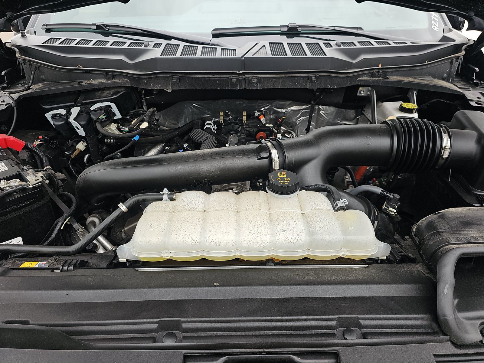 2025 Ford F-150 Lariat AWD