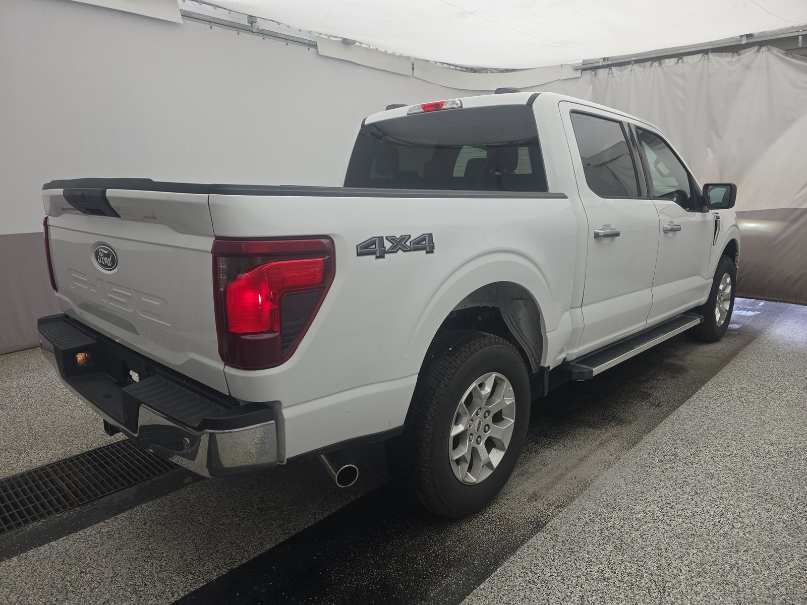 2025 Ford F-150 Hybrid XLT AWD