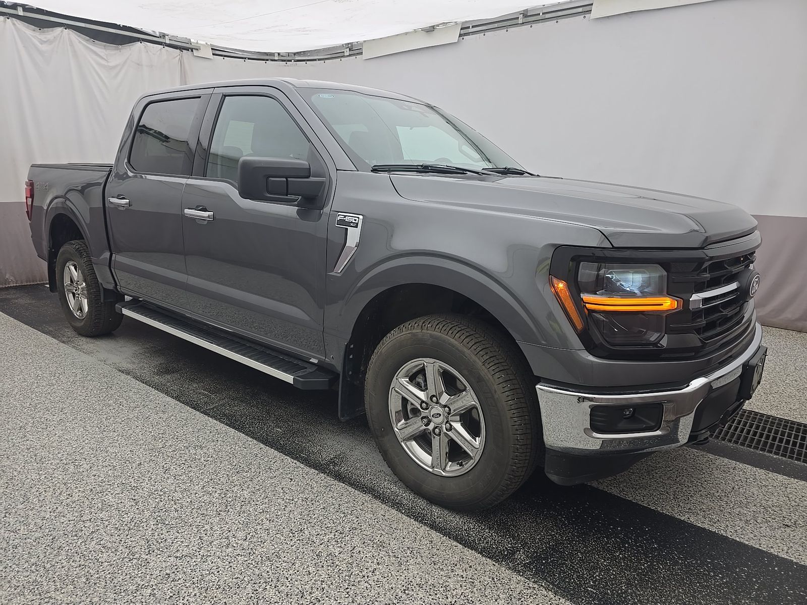 2025 Ford F-150 XLT AWD