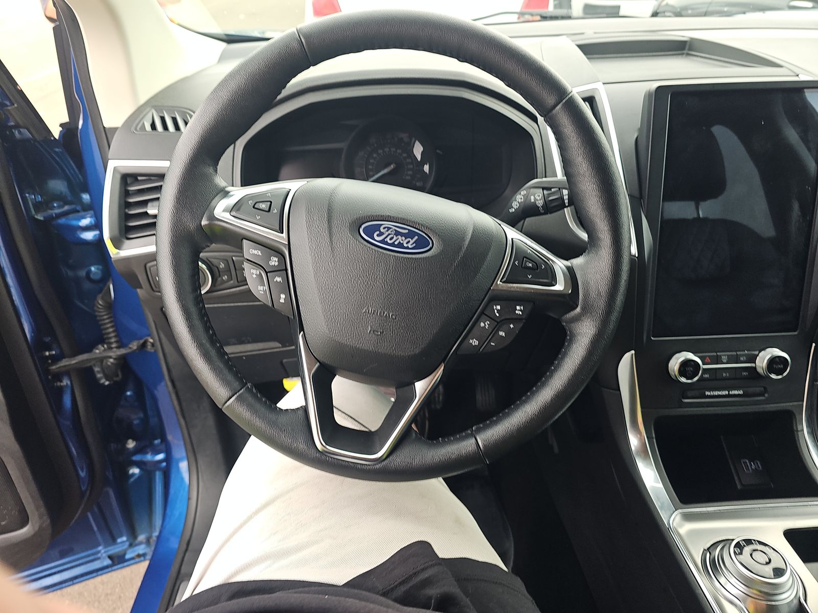 2024 Ford Edge Titanium AWD