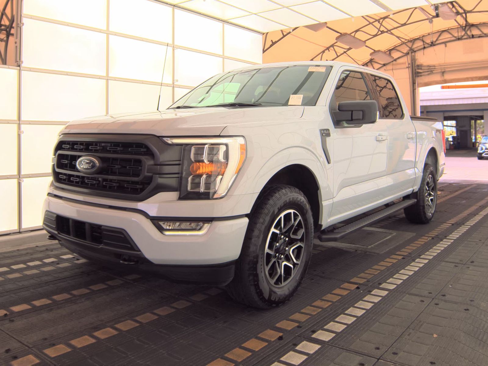 2022 Ford F-150 XLT AWD