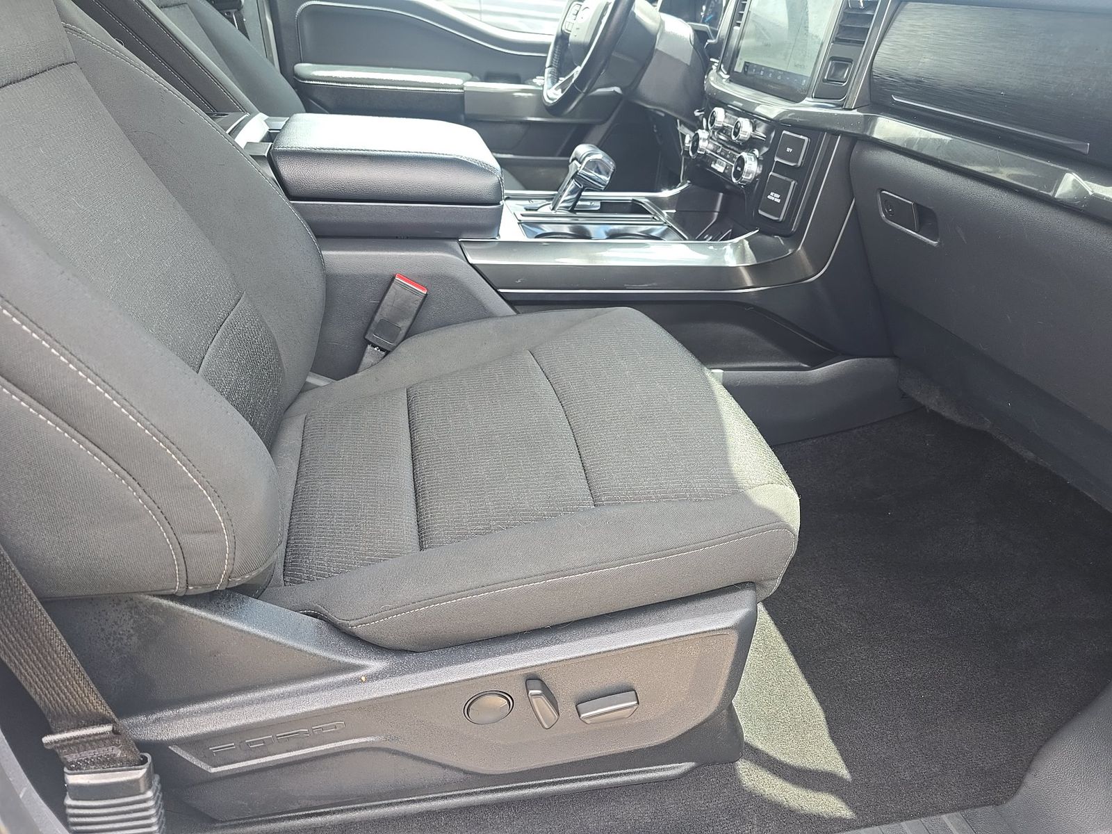 2022 Ford F-150 XLT AWD