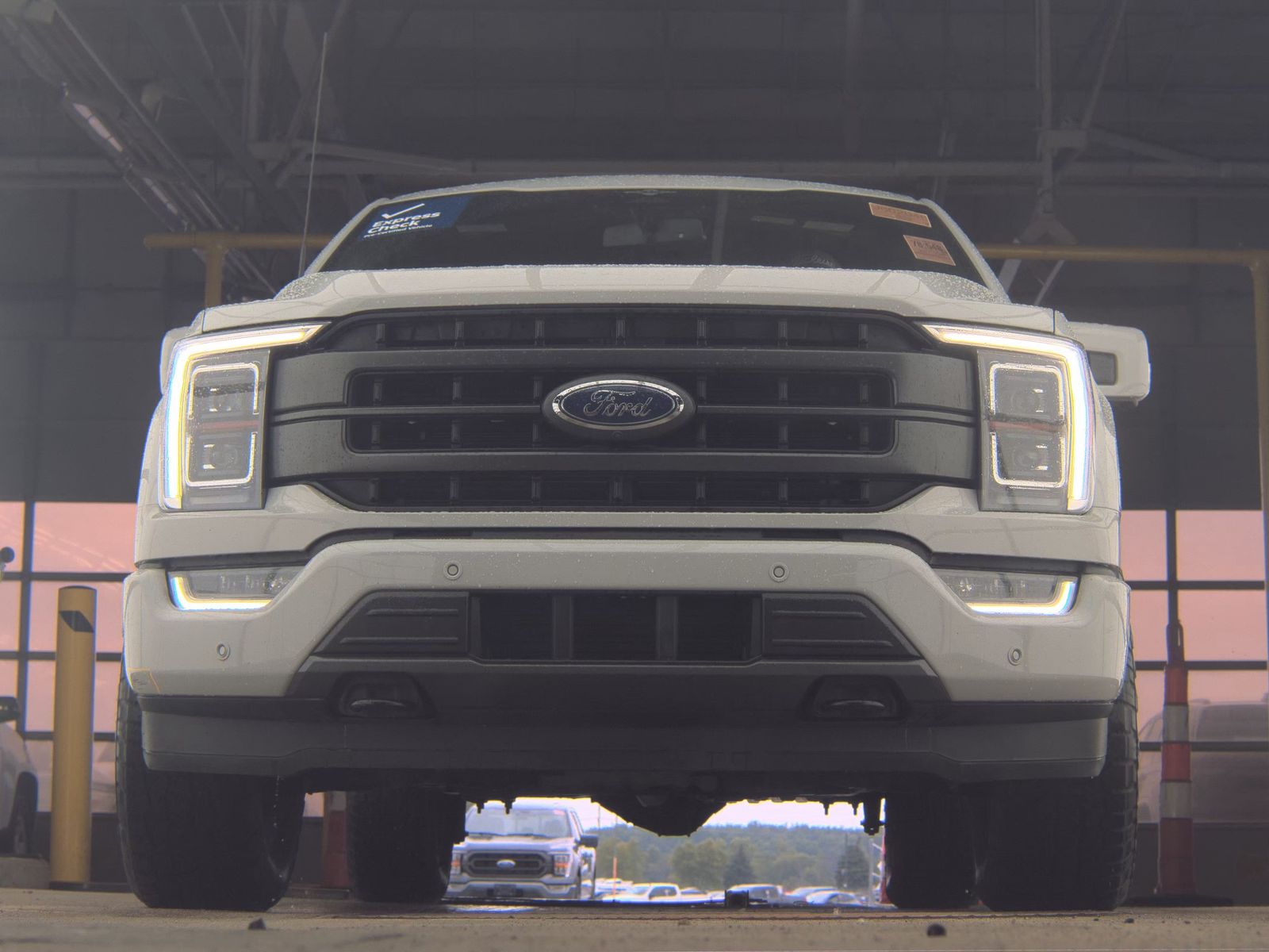 2023 Ford F-150 Hybrid Lariat AWD