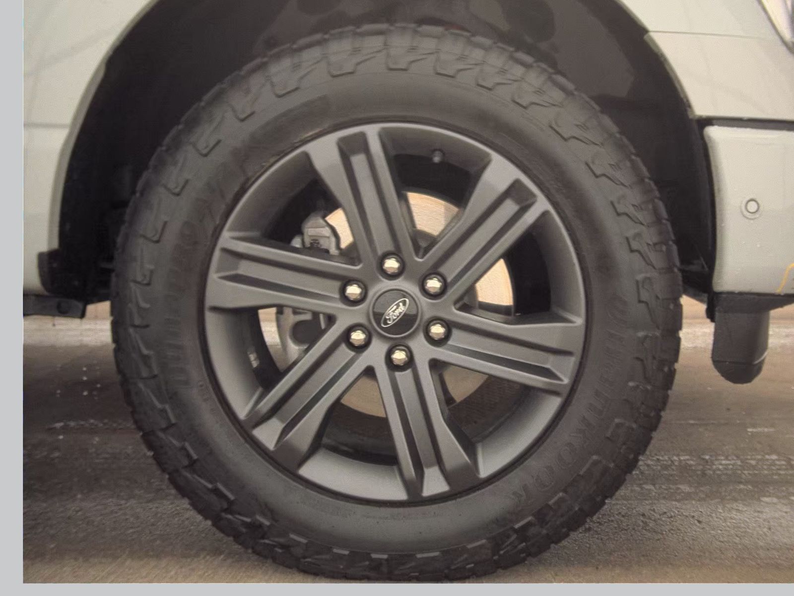 2023 Ford F-150 Hybrid Lariat AWD