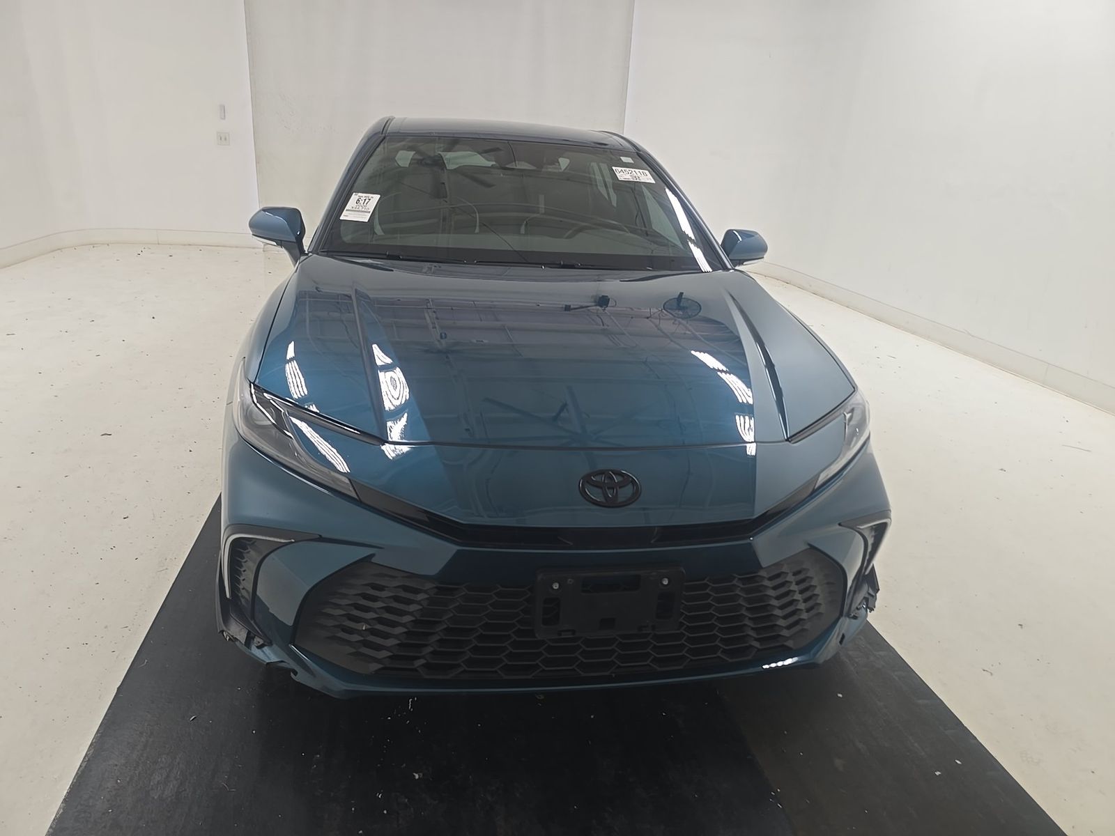 2026 Toyota Camry SE FWD