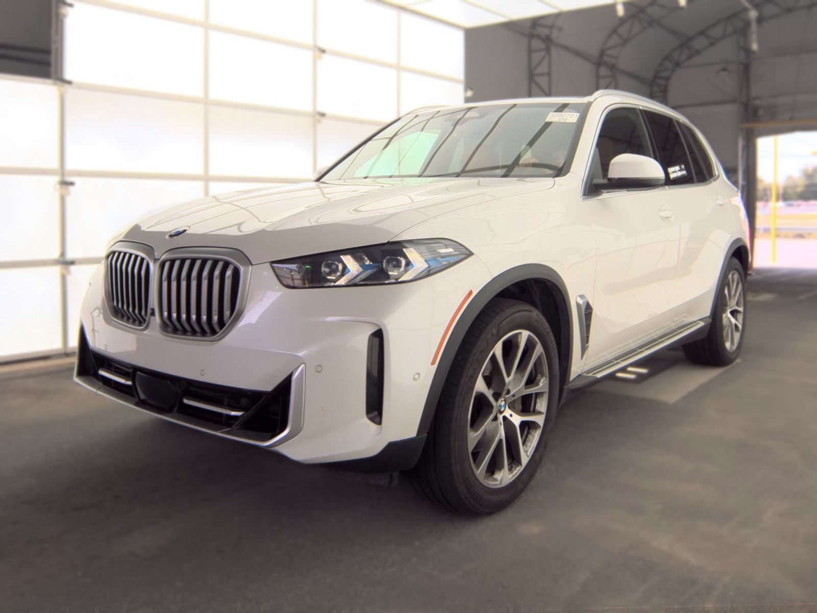 2025 BMW X5 xDrive40i AWD