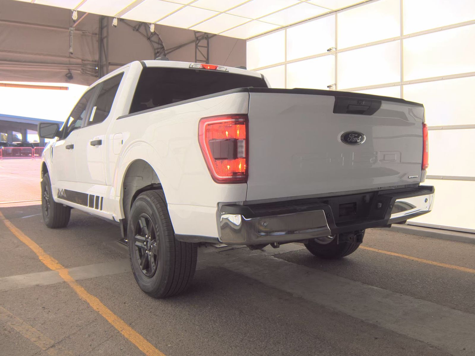 2023 Ford F-150 XLT AWD