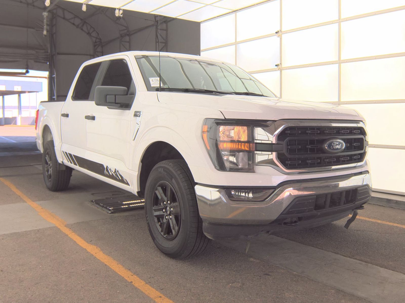 2023 Ford F-150 XLT AWD