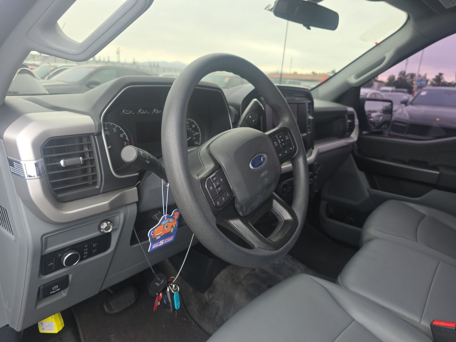 2022 Ford F-150 XL RWD