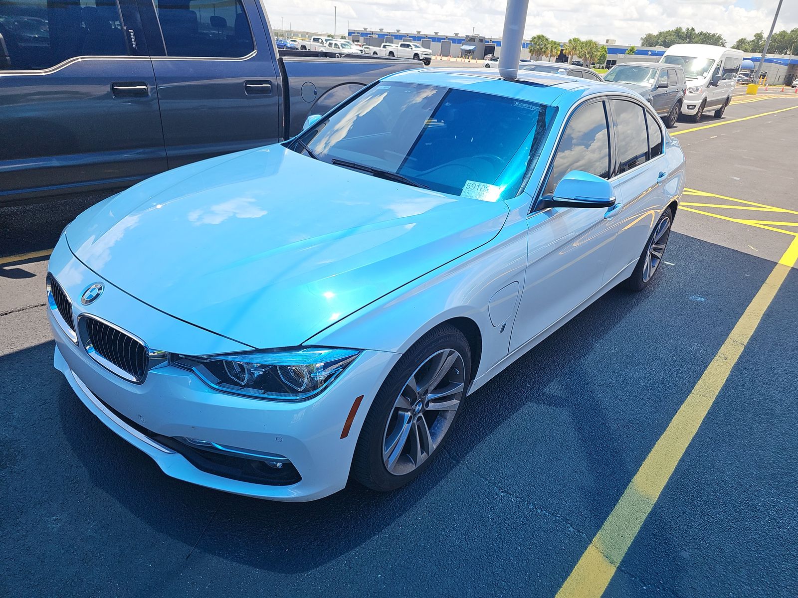 2017 BMW 3 Series 330e iPerformance RWD