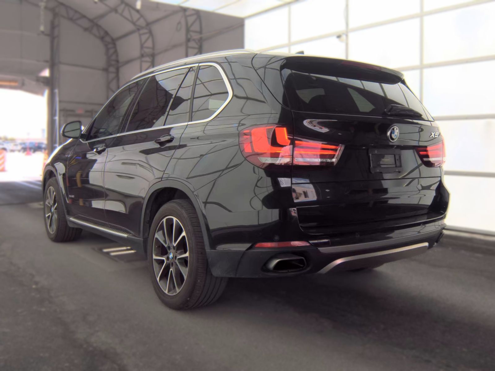 2015 BMW X5 xDrive50i AWD