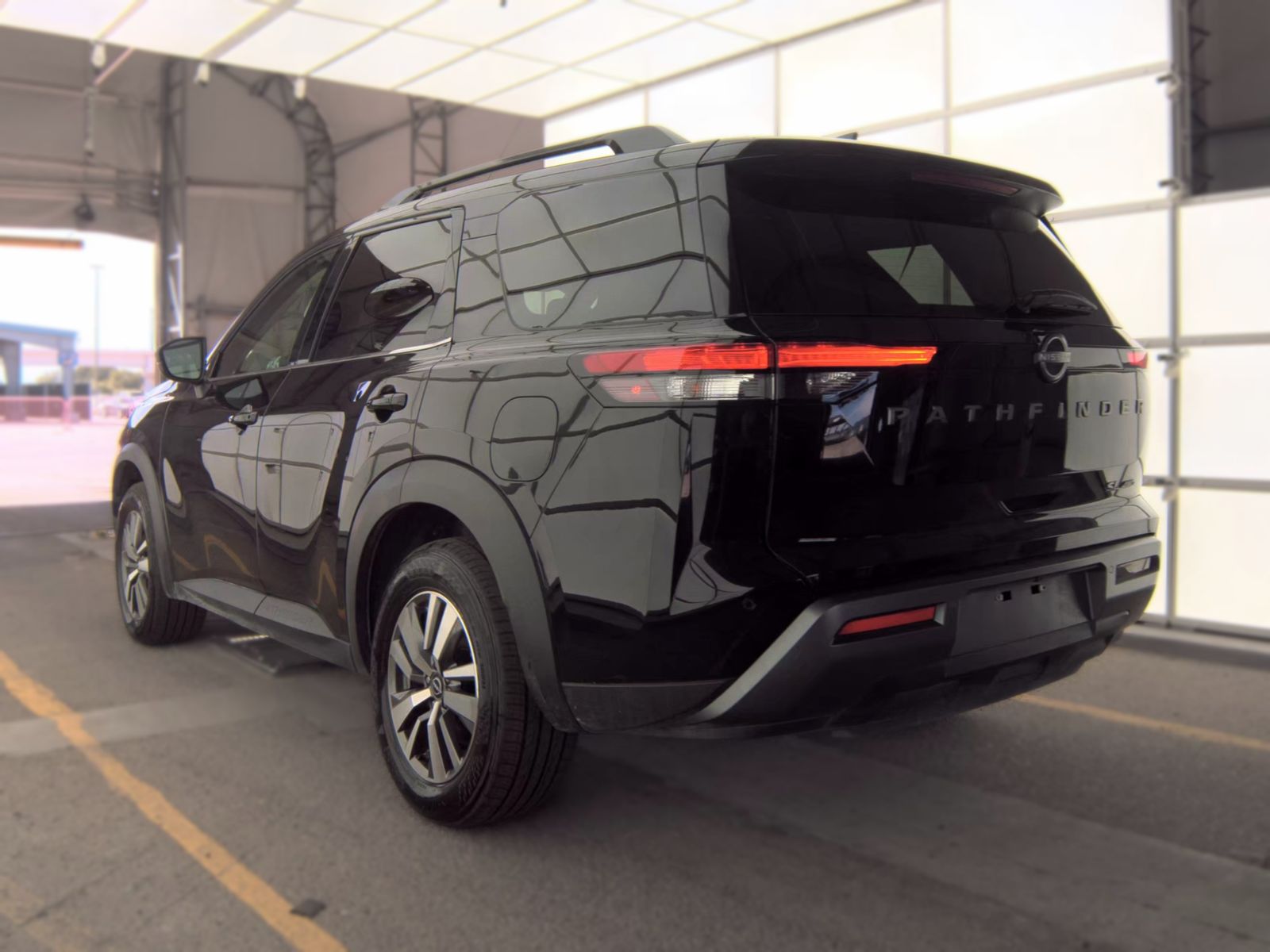 2026 Nissan Pathfinder SL AWD