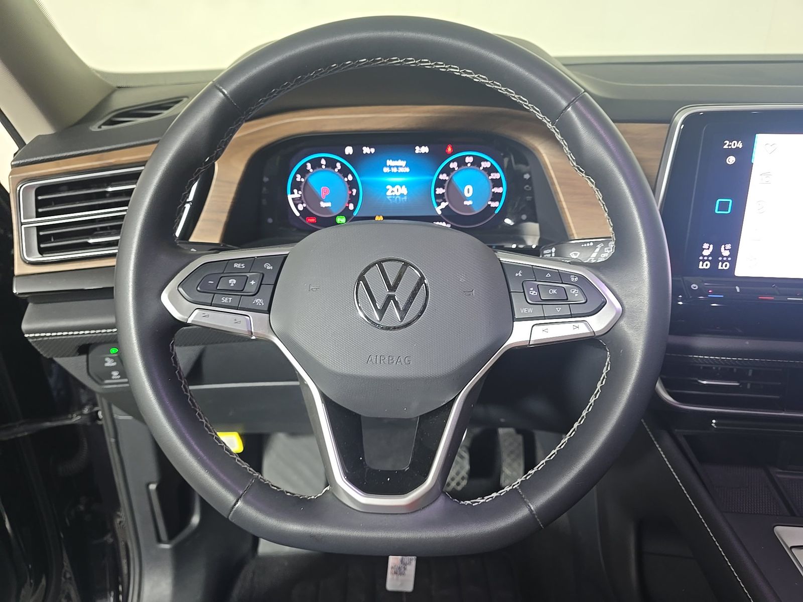 2024 Volkswagen Atlas 2.0T SE FWD