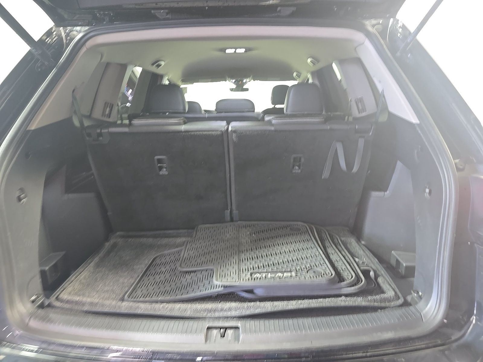 2024 Volkswagen Atlas 2.0T SE FWD