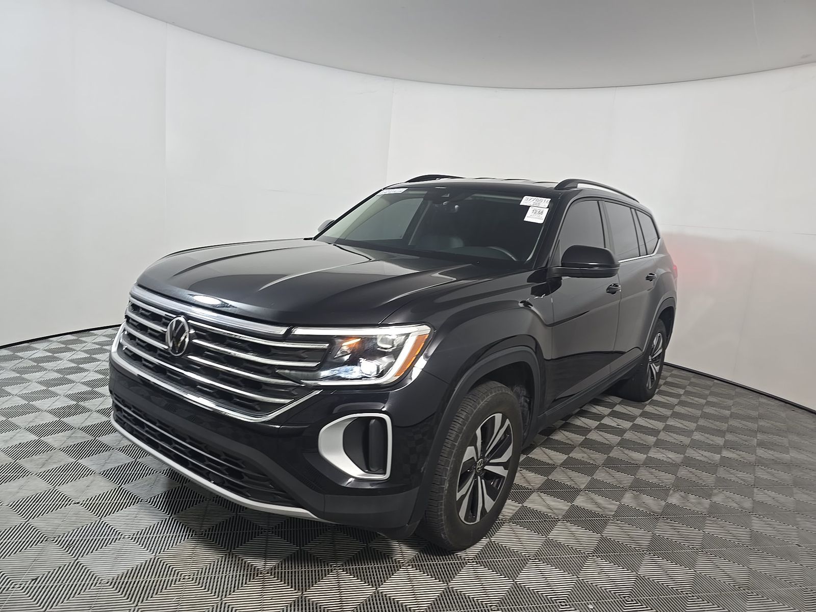 2024 Volkswagen Atlas 2.0T SE FWD
