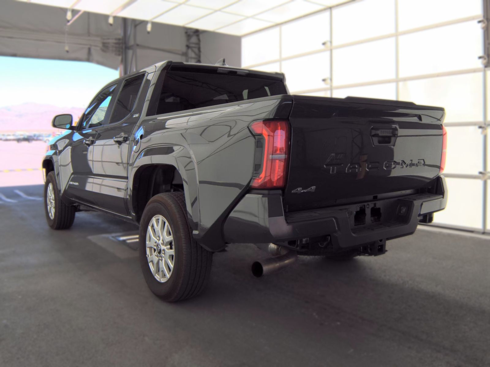 2026 Toyota Tacoma SR5 AWD