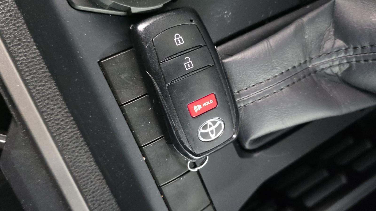 2026 Toyota Tacoma SR5 AWD