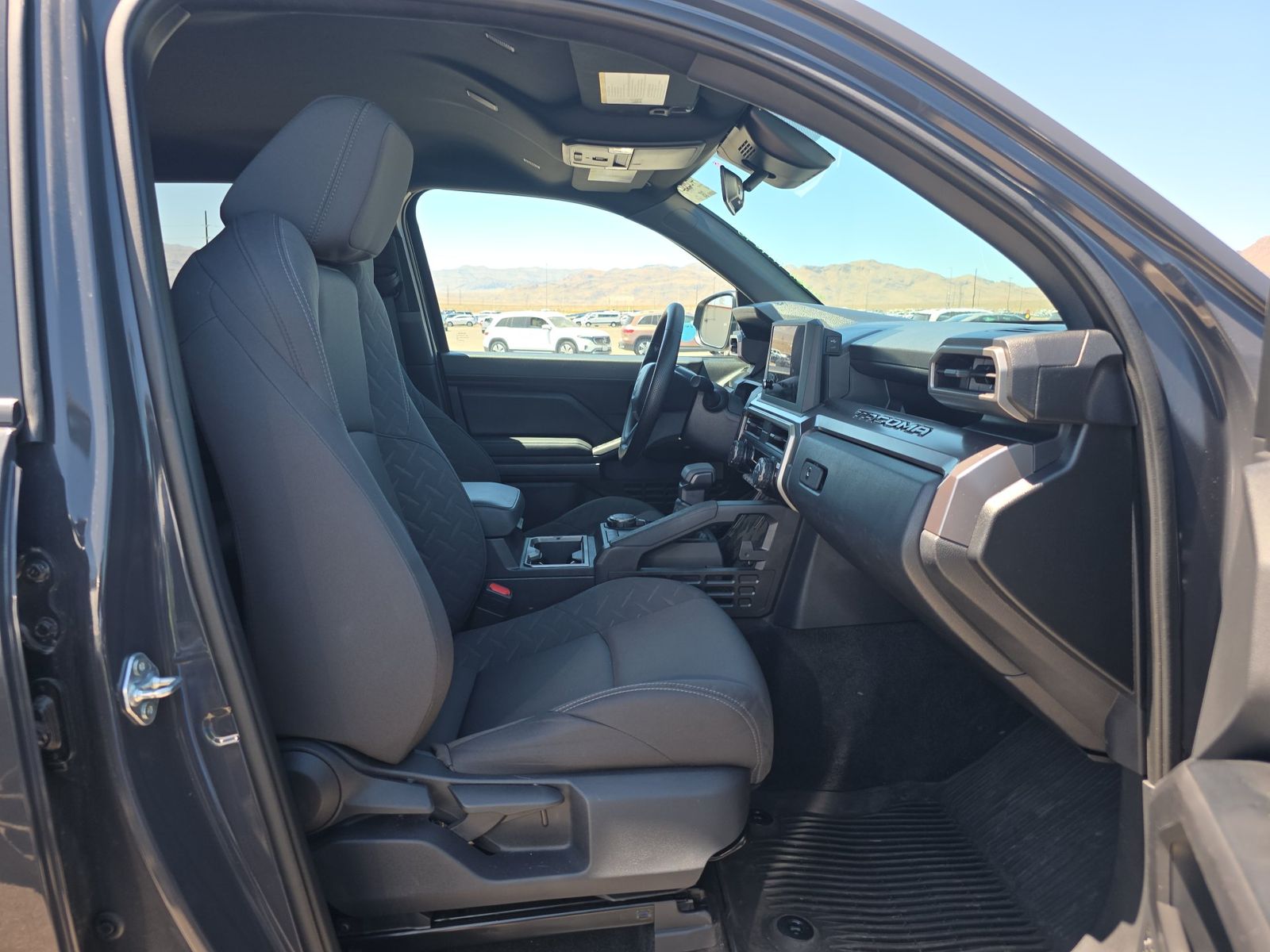 2026 Toyota Tacoma SR5 AWD