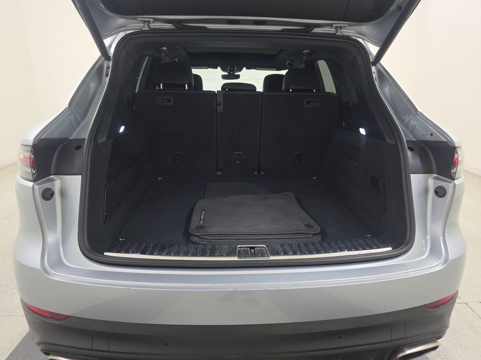 2023 Porsche Cayenne Base AWD