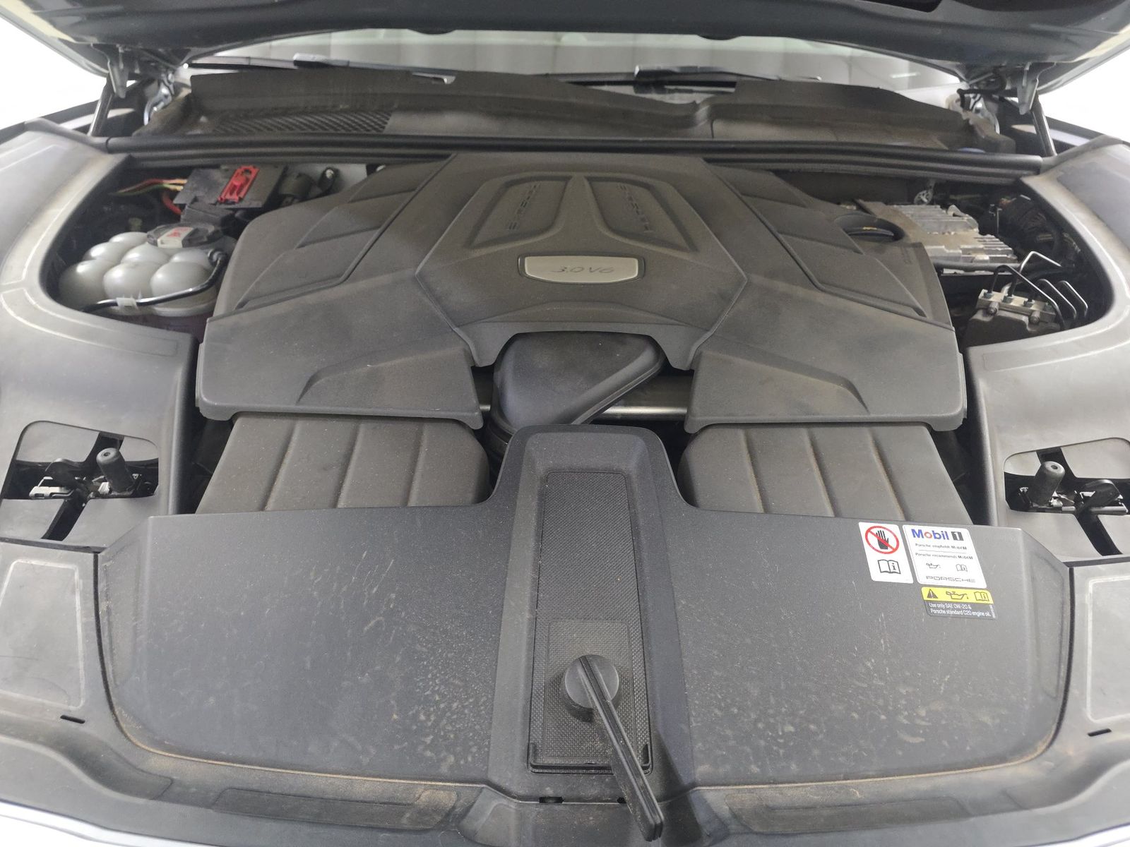 2023 Porsche Cayenne Base AWD