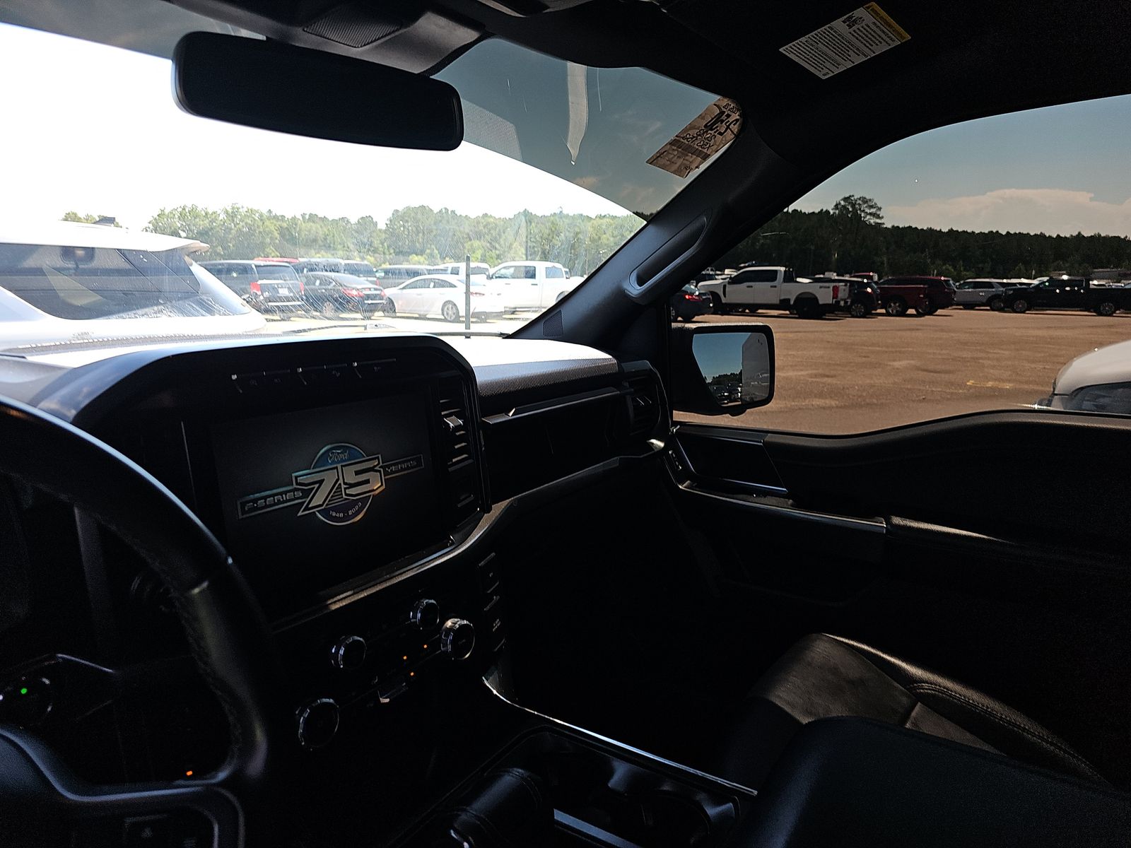 2022 Ford F-150 XL AWD