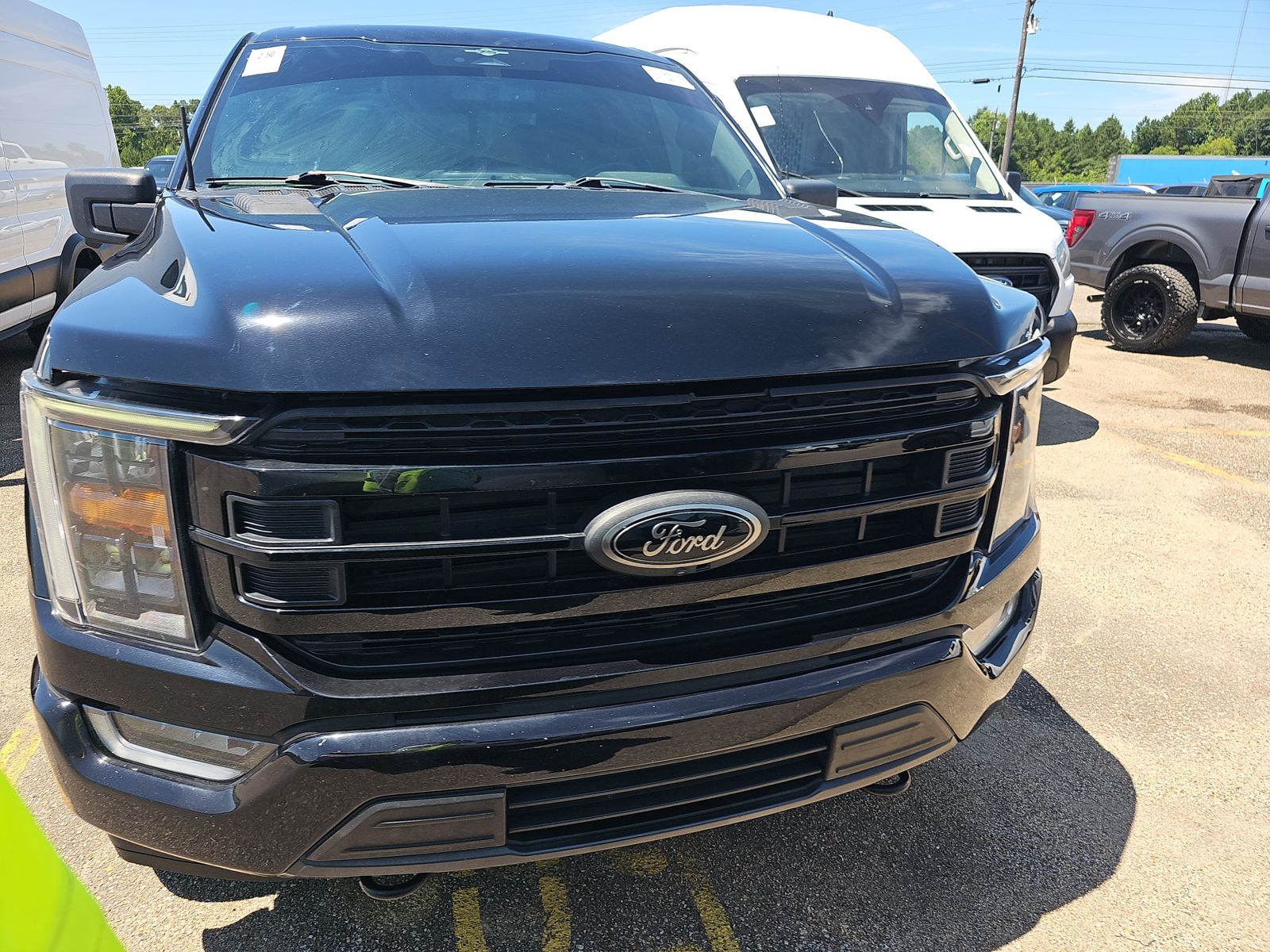 2022 Ford F-150 XL AWD