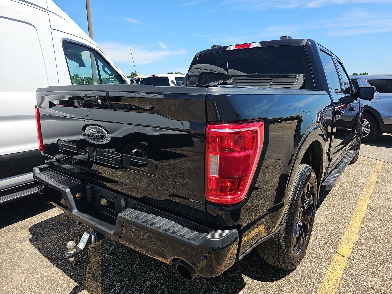 2022 Ford F-150 XL AWD