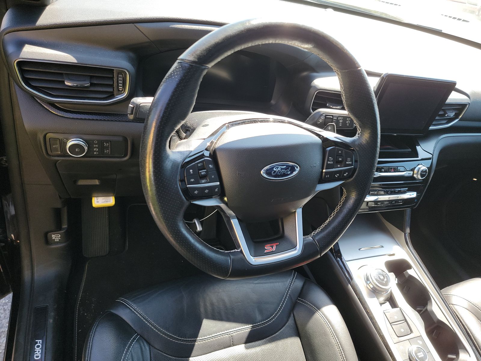 2022 Ford Explorer ST AWD
