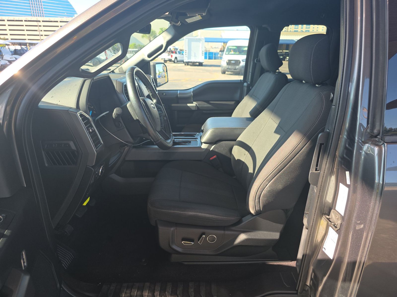 2017 Ford F-150 XLT AWD