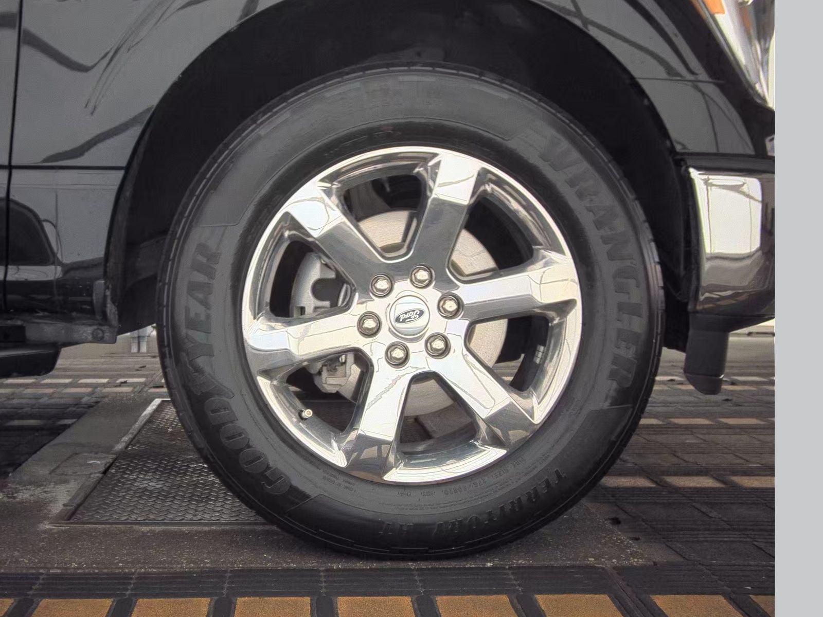 2022 Ford F-150 XLT FWD