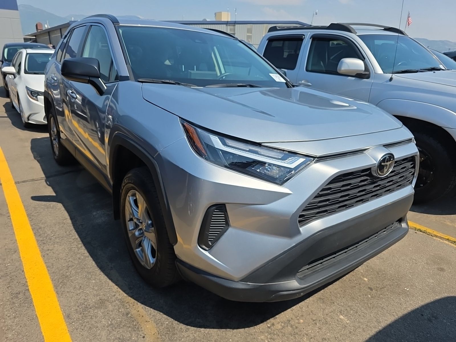 2025 Toyota RAV4 Hybrid LE AWD