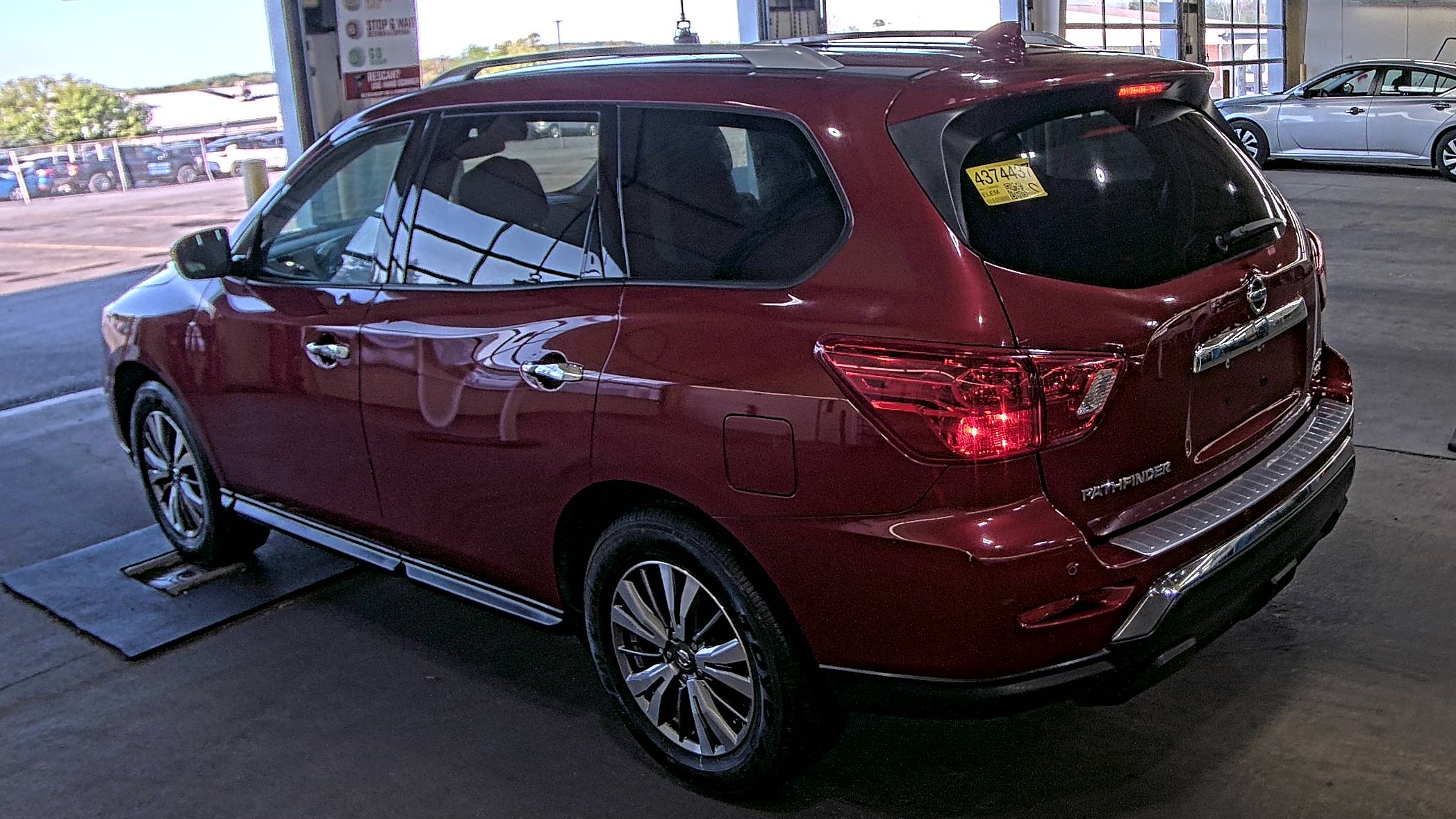 2020 Nissan Pathfinder SV AWD