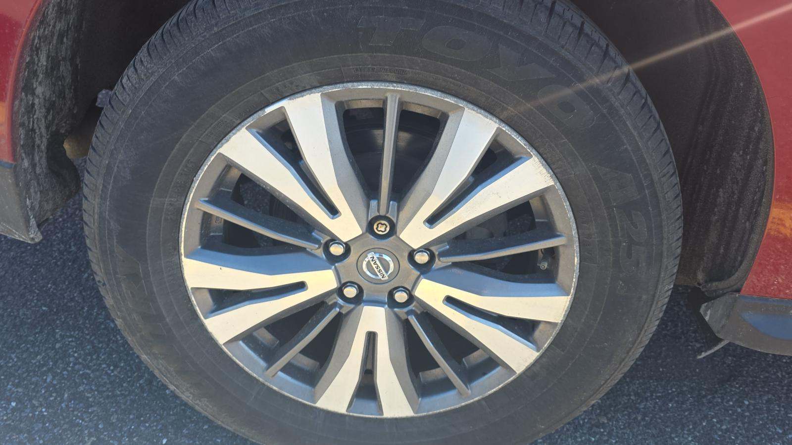 2020 Nissan Pathfinder SV AWD