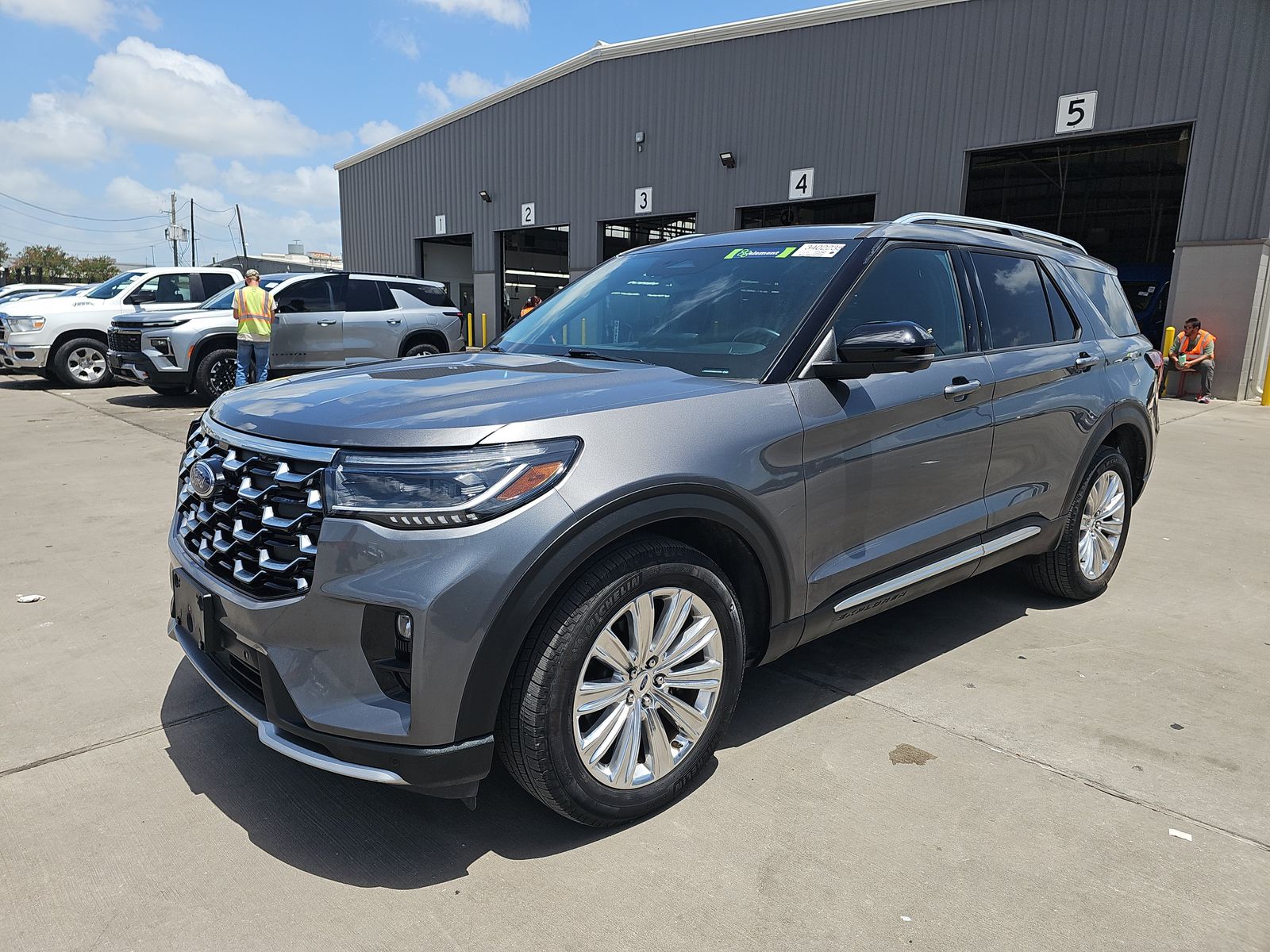 2025 Ford Explorer Platinum AWD
