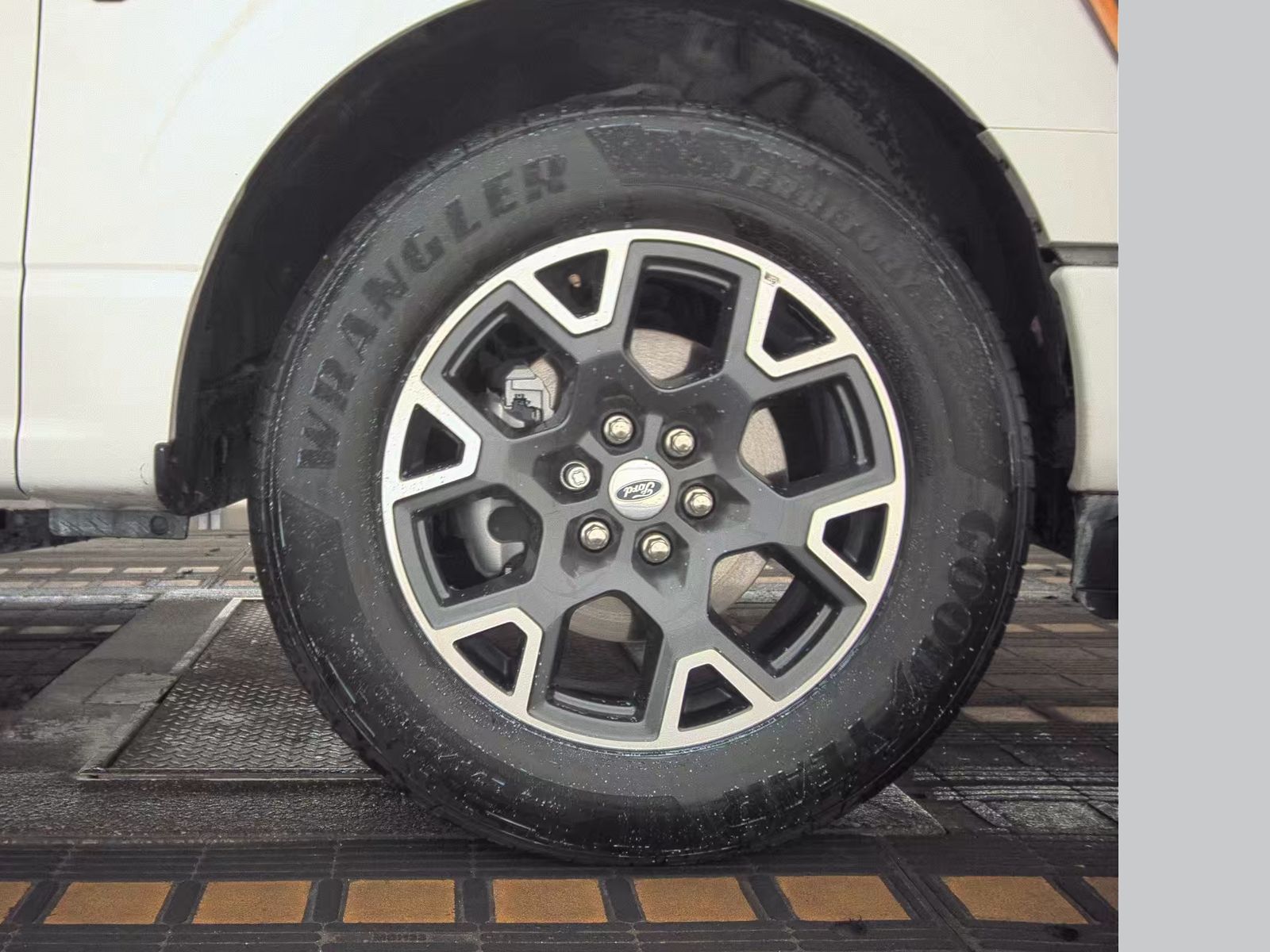 2024 Ford F-150 STX FWD