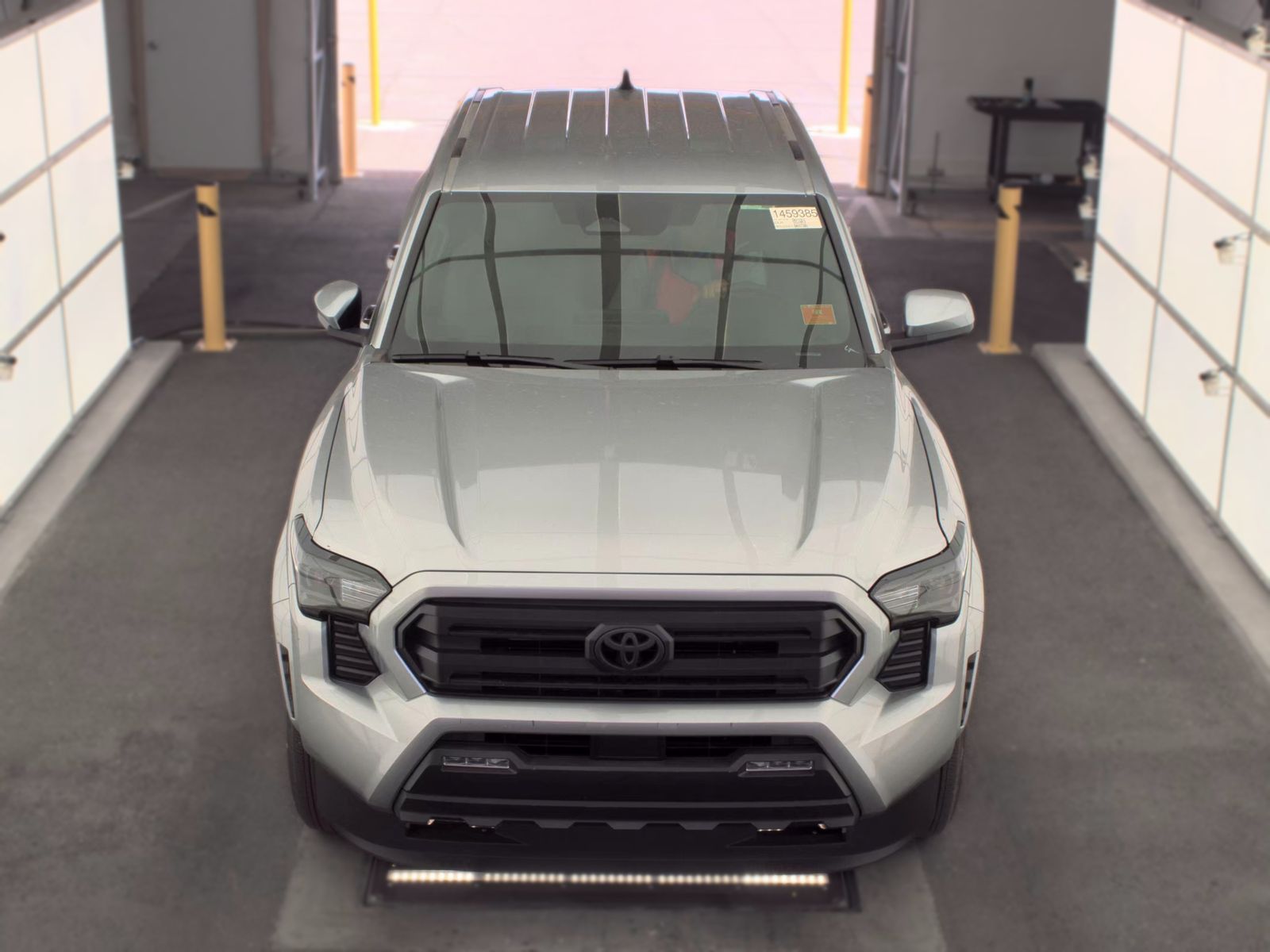 2025 Toyota Tacoma SR5 AWD