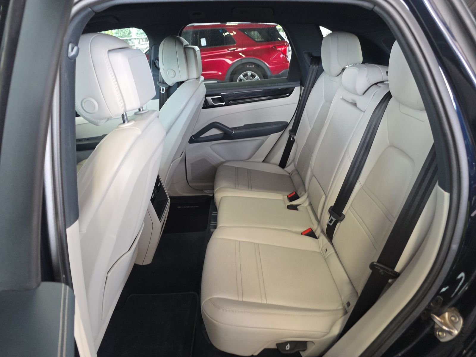 2023 Porsche Cayenne Base AWD