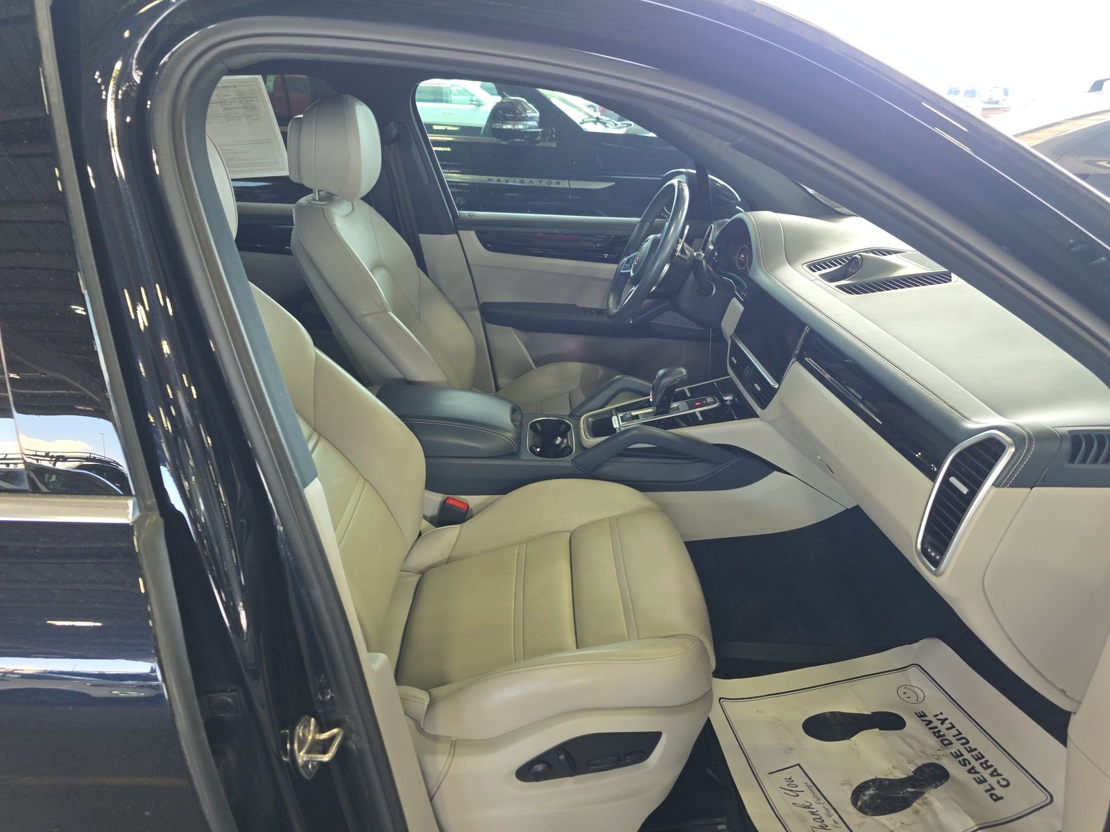 2023 Porsche Cayenne Base AWD