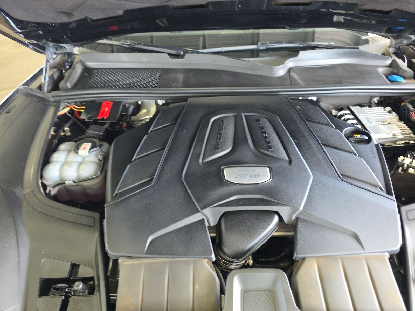 2023 Porsche Cayenne Base AWD