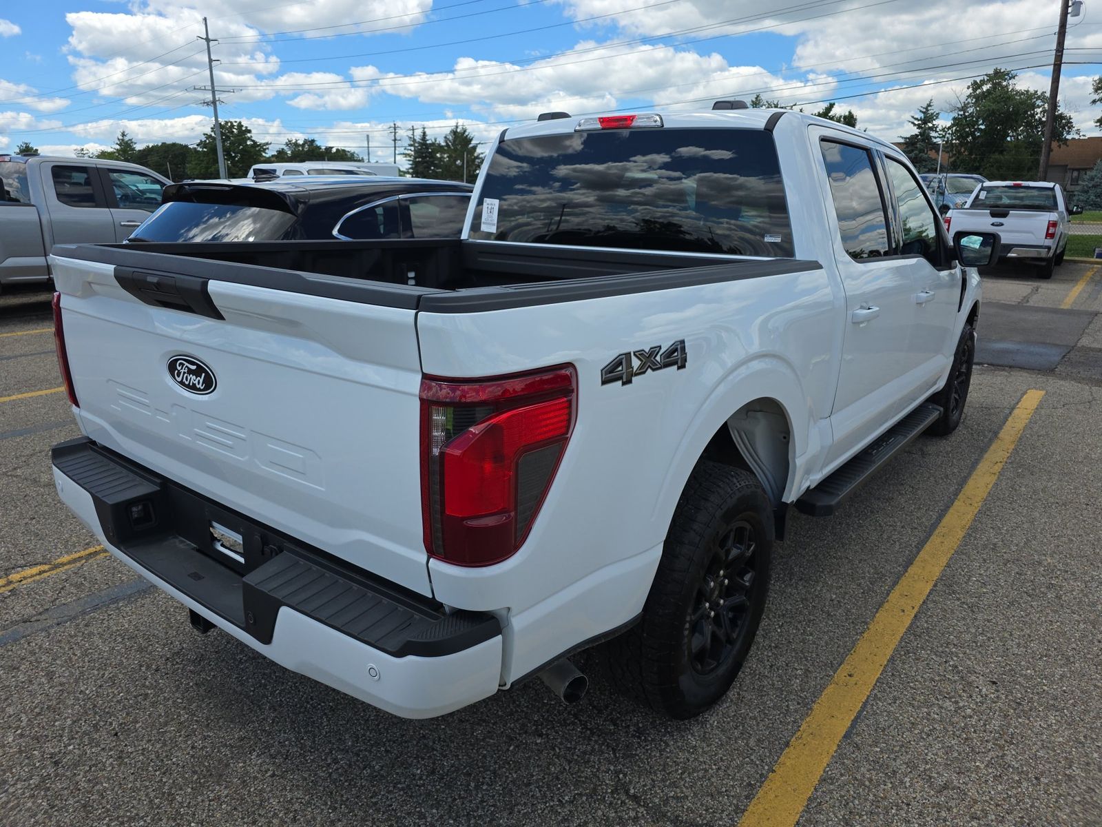 2025 Ford F-150 XLT AWD