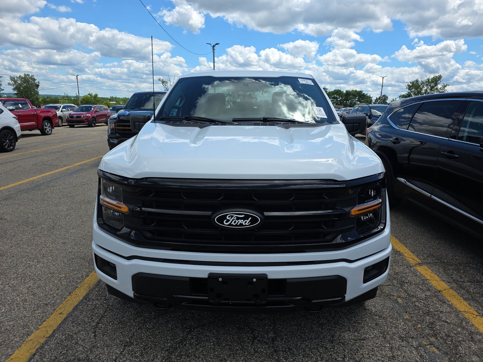 2025 Ford F-150 XLT AWD