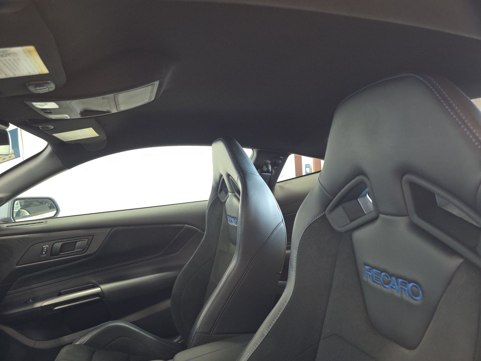 2025 Ford Mustang Dark Horse RWD