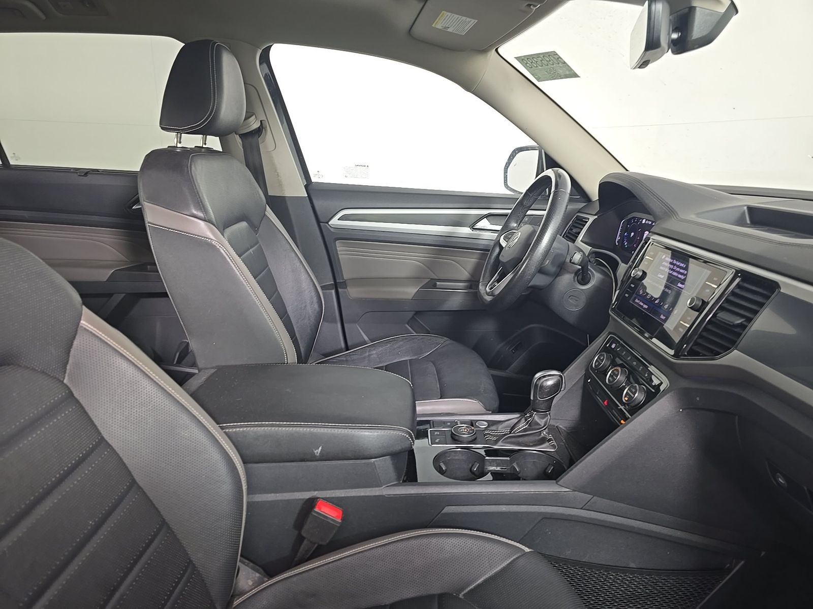 2023 Volkswagen Atlas 3.6L SEL Premium R-Line AWD